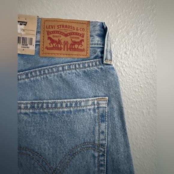 Levi’s 94 Baggy Jeans NWT | Wide Leg Distressed | Vintage Y2K Streetwear | 27x31 - Picture 9 of 10